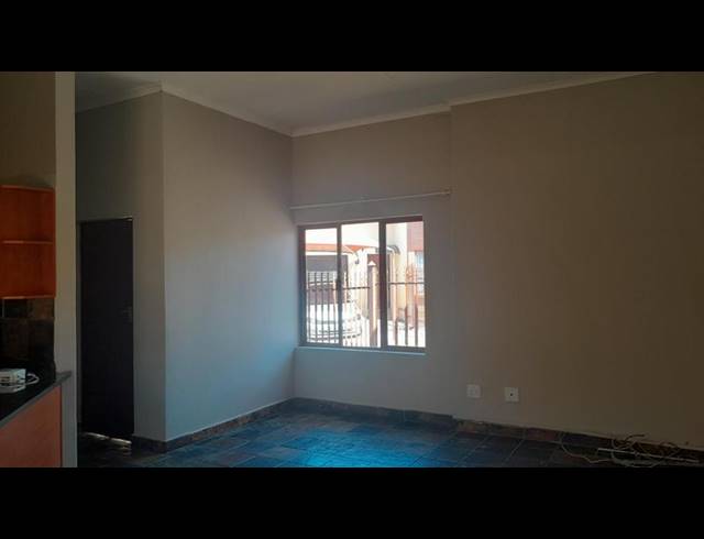 2 BEDROOM TOWNHOUSE FOR SALE IN BENDOR